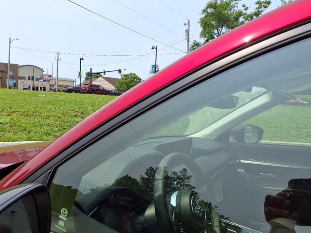 2025 Mazda CX-70 Preferred Package - Photo 24