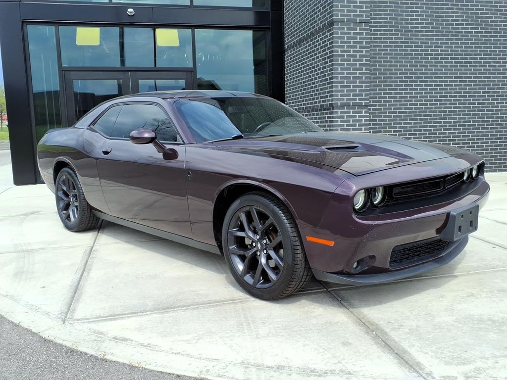 2021 Dodge Challenger SXT