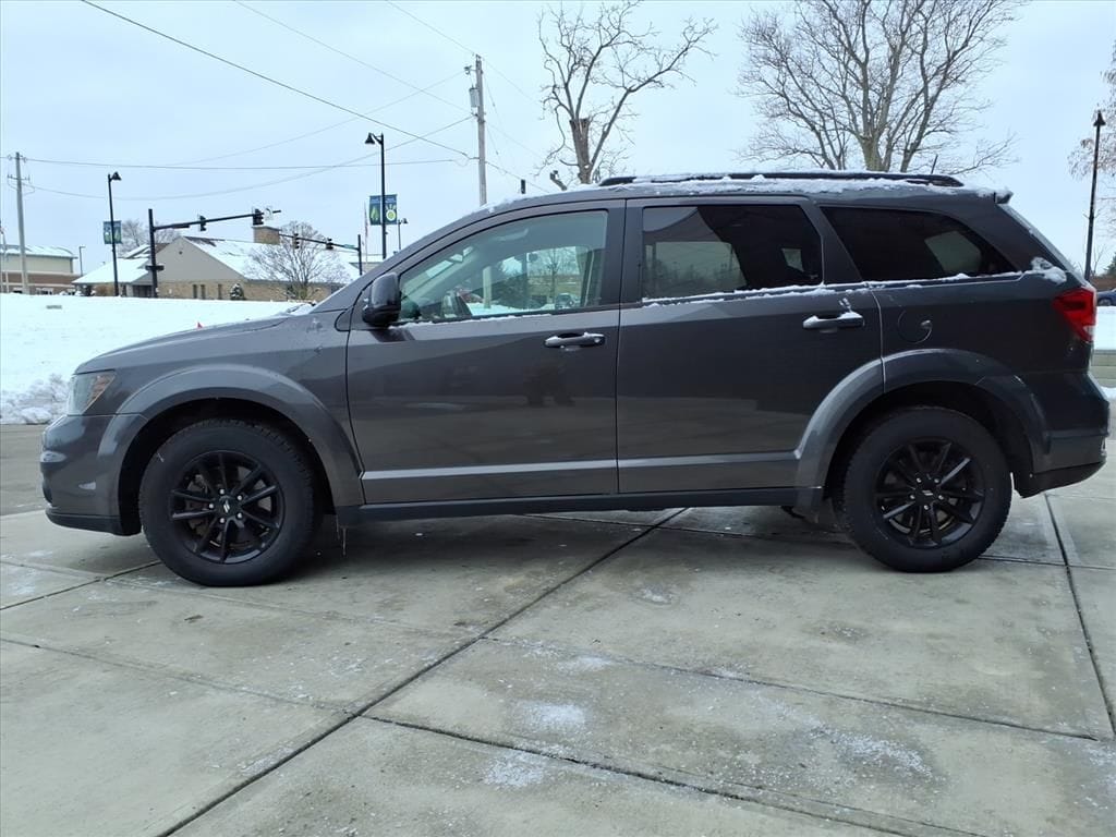 Used 2019 Dodge Journey SE SUV