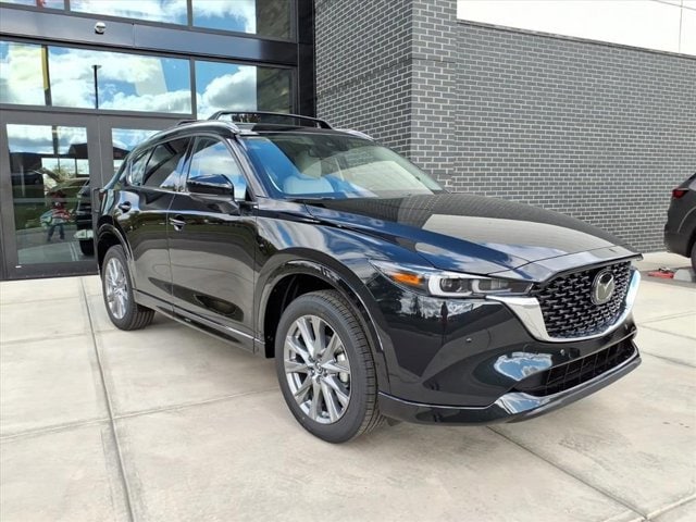 2025 Mazda CX-5 S Premium Plus package's photo