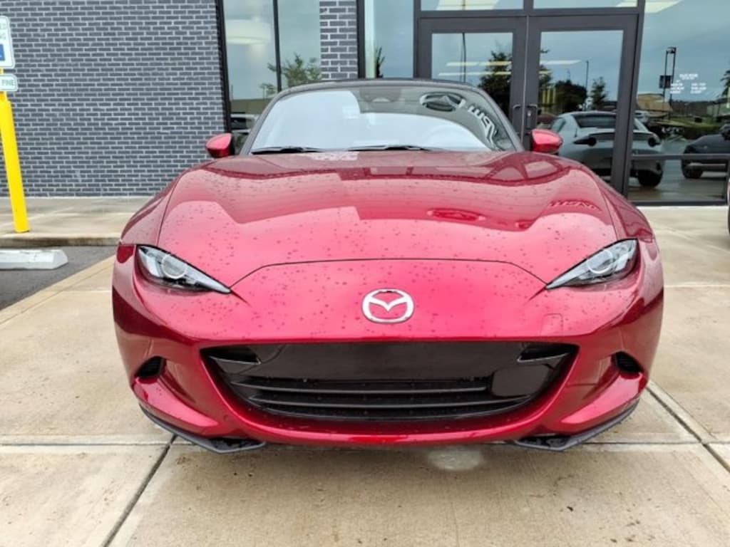 New 2026 Mazda MX-5 MIATA Grand Touring CONVERTIBLE