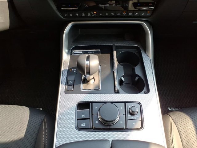 2026 Mazda CX-90 Premium Package - Photo 24