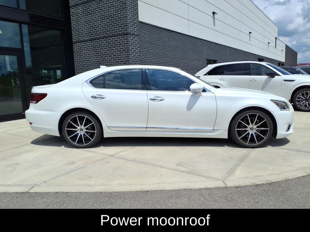 2014 Lexus LS Base - Photo 8