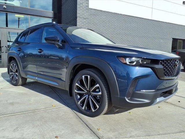 2026 Mazda CX-50 Premium Plus's photo