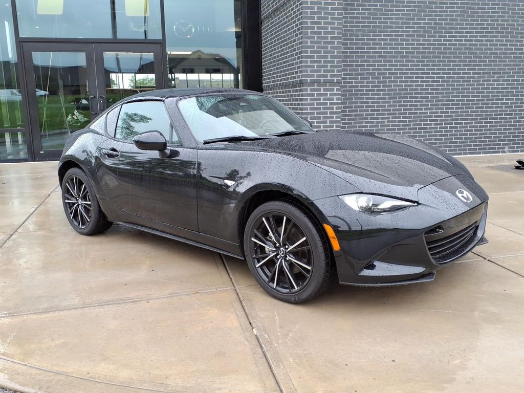 2025 Mazda MX-5 Miata Grand Touring Auto's photo