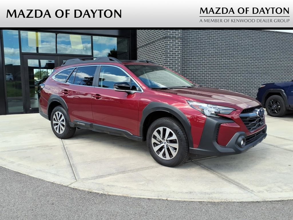 Used 2025 Subaru Outback Premium SUV