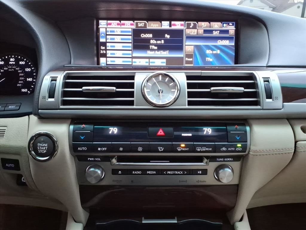 2014 Lexus LS Base - Photo 20
