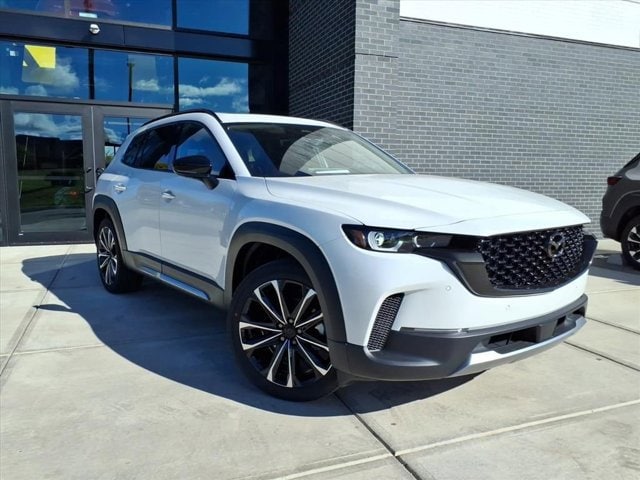 2026 Mazda CX-50 Premium Plus's photo