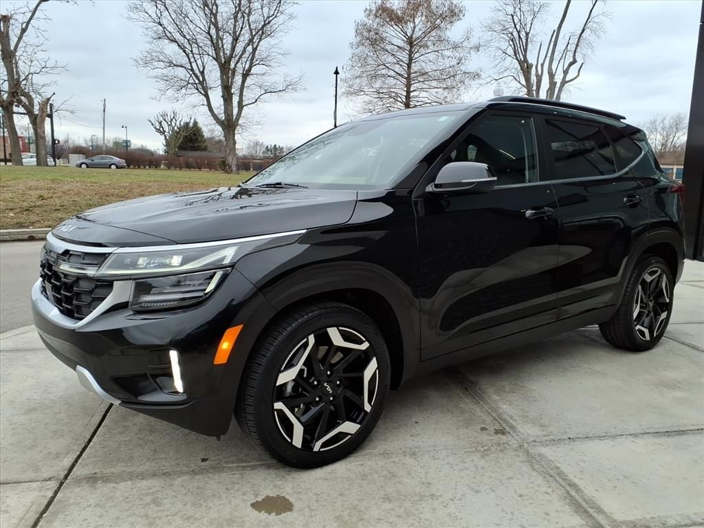 Used 2024 Kia Seltos SX SUV