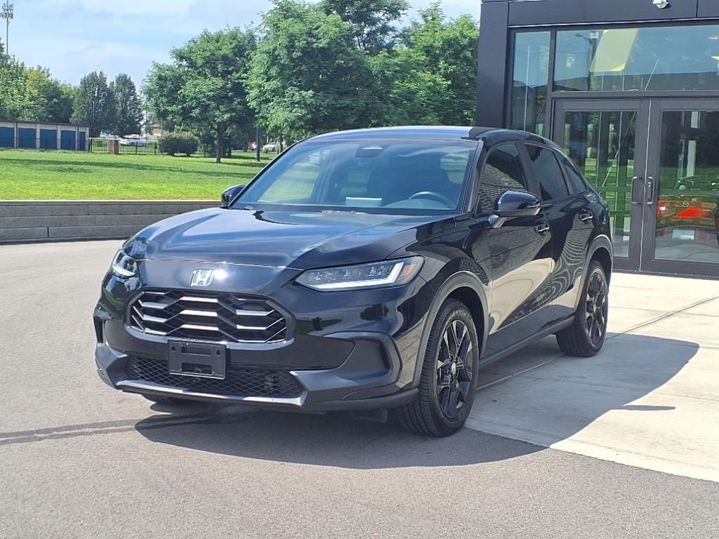 2023 Honda HR-V Sport photo 2