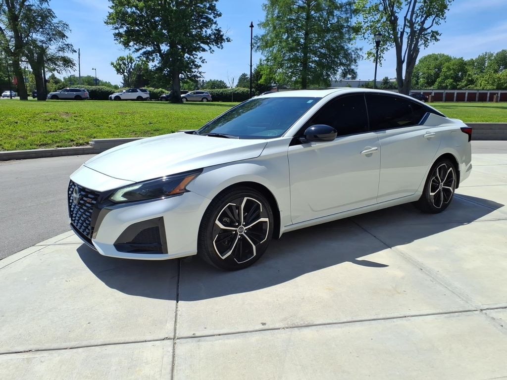 Used 2024 Nissan Altima 2.5 SR Sedan