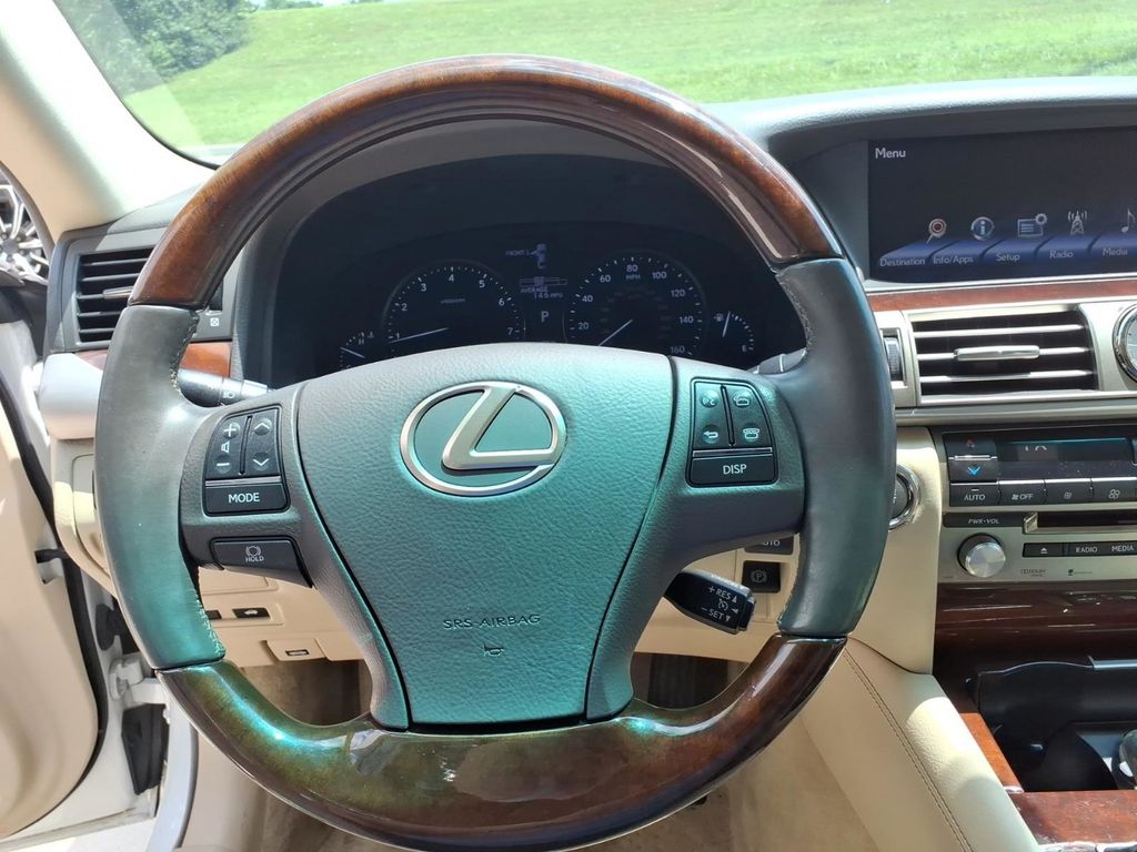 2014 Lexus LS Base - Photo 17