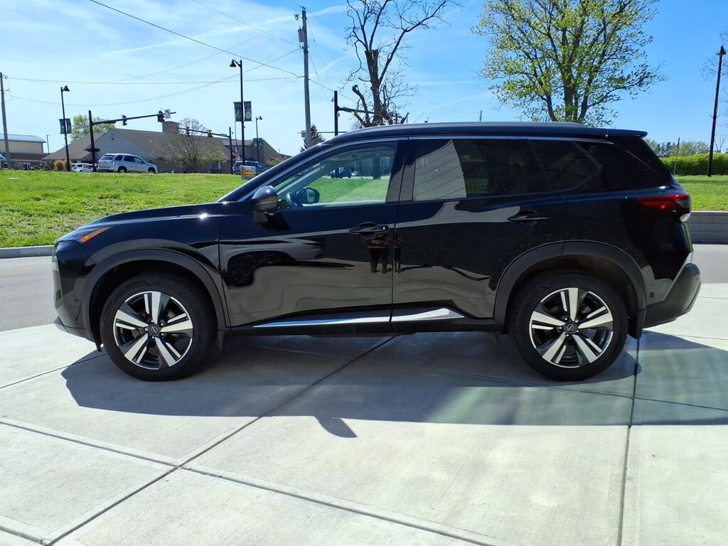 Used 2023 Nissan Rogue SL SUV