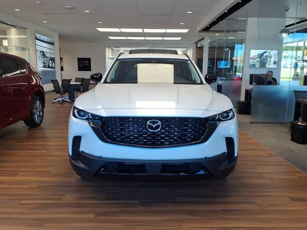 2026 Mazda CX-50 Premium photo 2