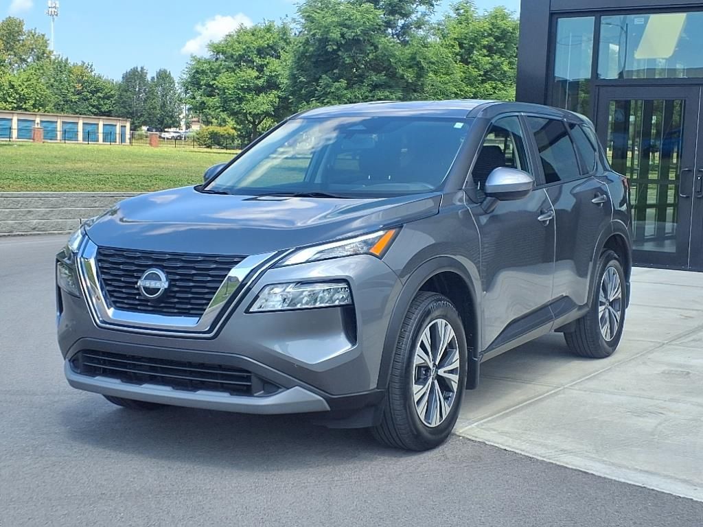 2023 Nissan Rogue SV photo 2