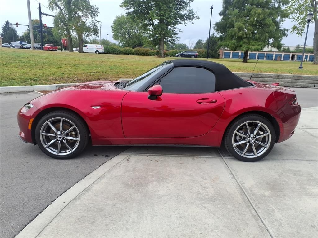 2023 Mazda MX-5 Miata Miata Grand Touring photo 4