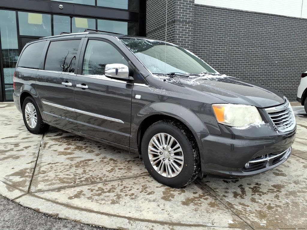 Used 2014 Chrysler Town & Country Touring-L Van