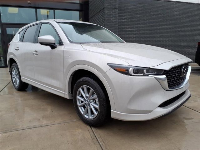 2025 Mazda CX-5 S Select Package's photo