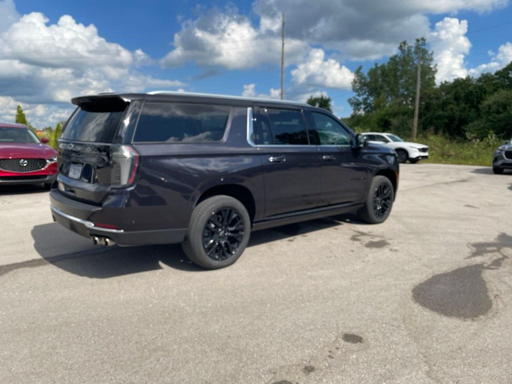 Used 2025 Chevrolet Suburban Premier SUV