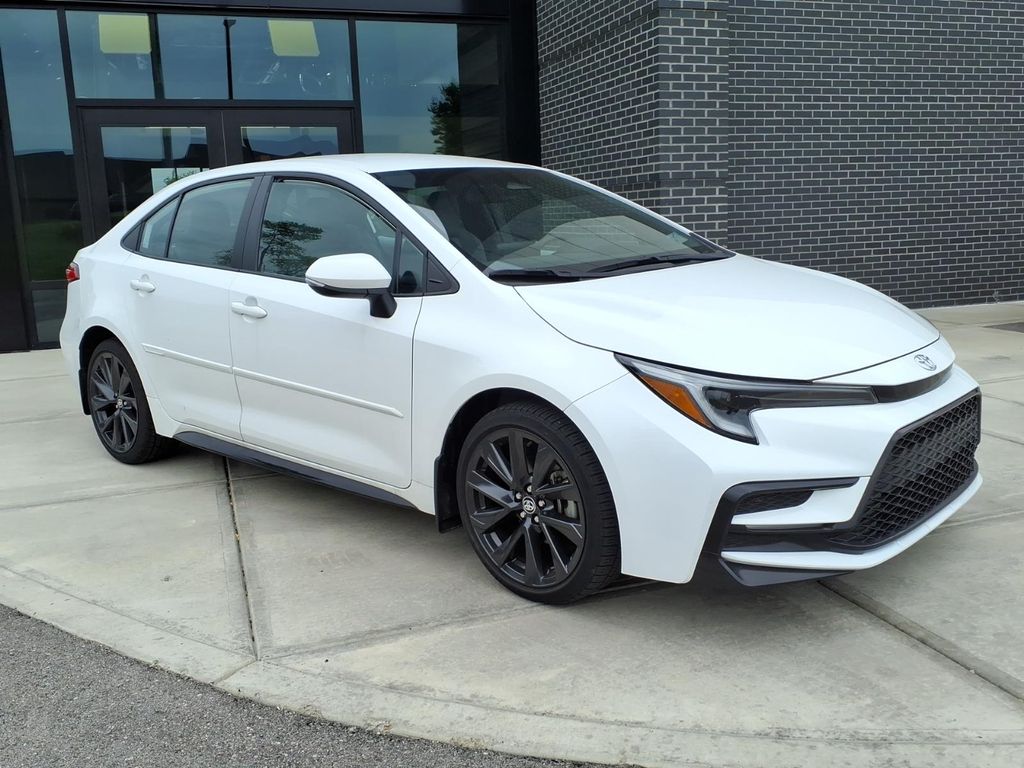 2023 Toyota Corolla SE