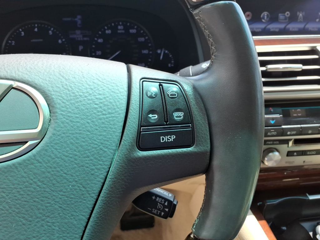 2014 Lexus LS Base - Photo 19