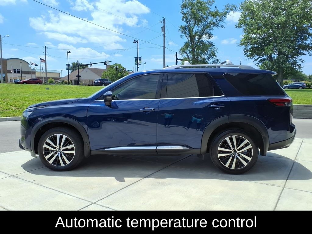 Used 2025 Nissan Pathfinder Platinum SUV