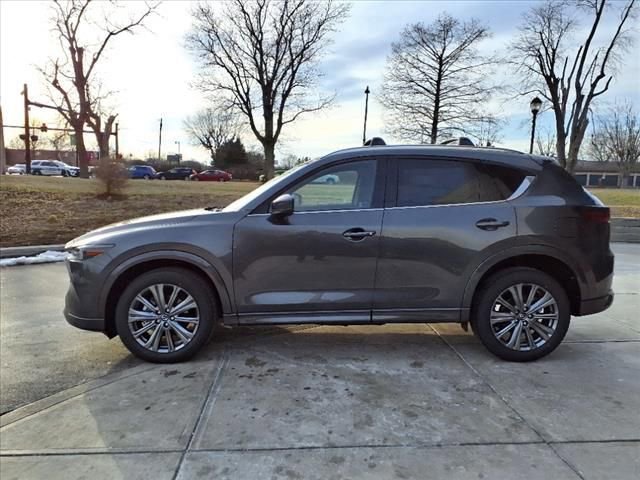2025 Mazda CX-5 2.5 Turbo Signature photo 3