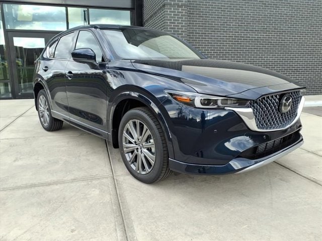 2025 Mazda CX-5 Turbo Signature's photo
