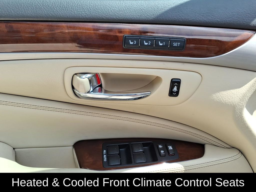 2014 Lexus LS Base - Photo 11