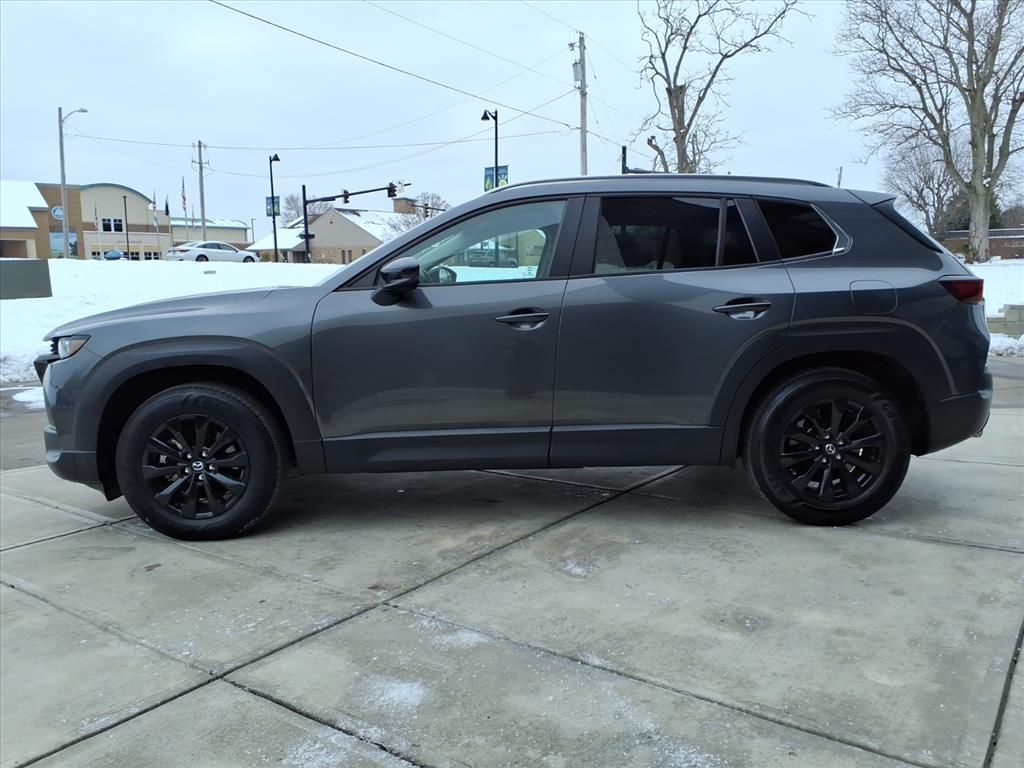 2024 Mazda CX-50 2.5 Select photo 4