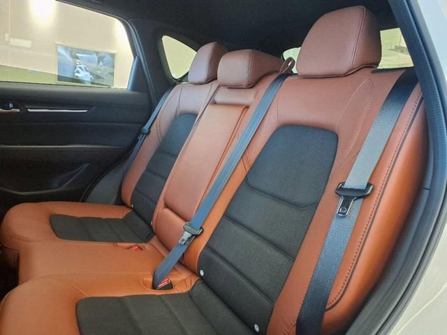 2025 Mazda CX-5 Carbon Turbo - Photo 8