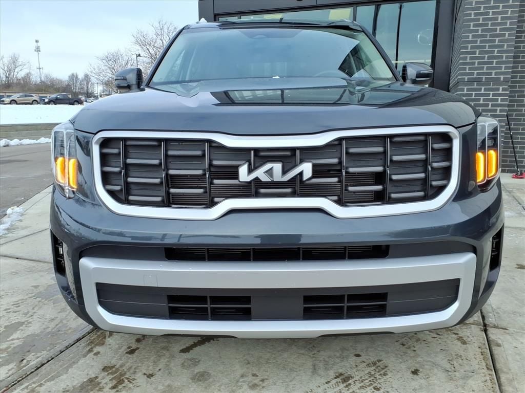 Used 2024 Kia Telluride S SUV