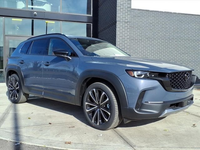 2026 Mazda CX-50 Premium Plus's photo