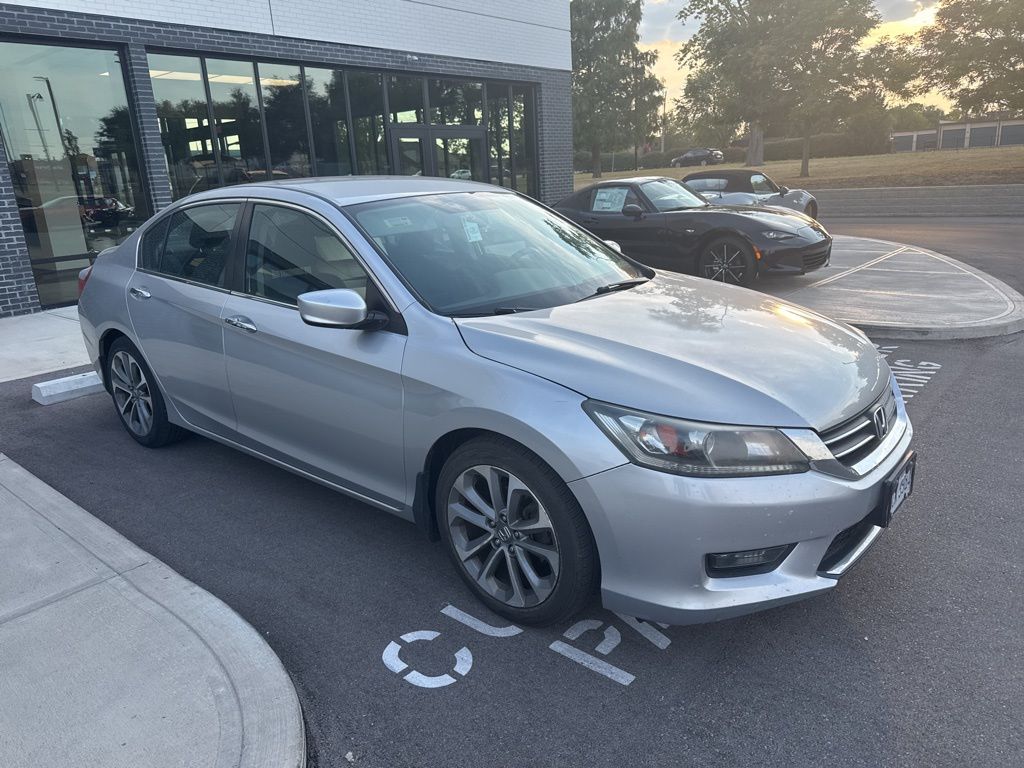 2014 Honda Accord Sport photo 3