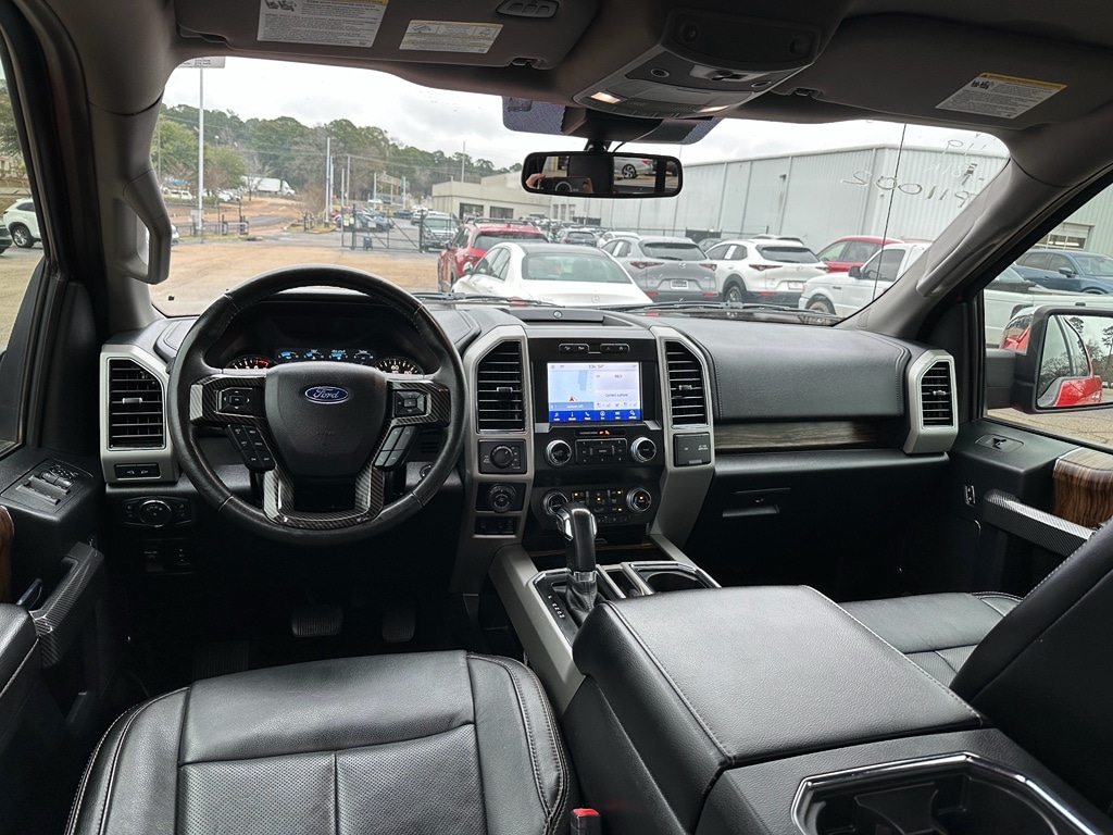 2019 Ford F-150 Lariat - Photo 10