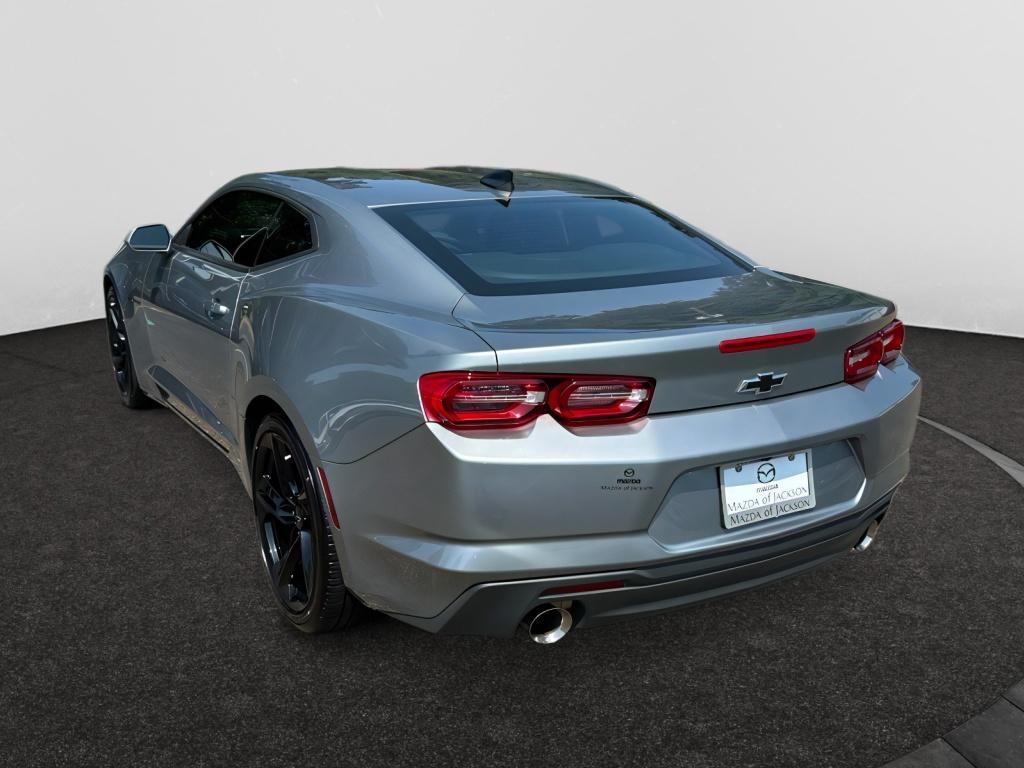 2024 Chevrolet Camaro 2LT photo 3