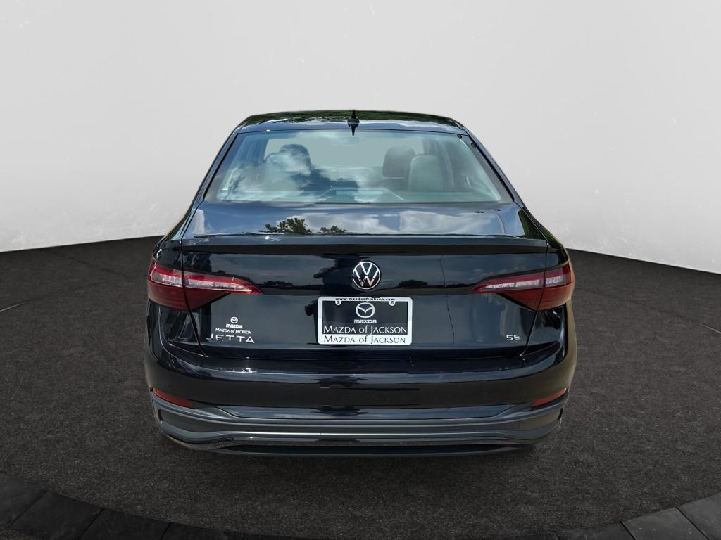 3VW7M7BU7RM001343