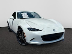 2025 Mazda MX-5 Miata RF Grand Touring CONVERTIBLE