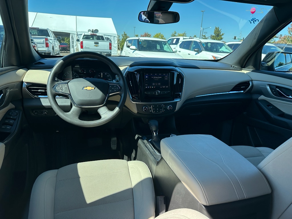 2022 Chevrolet Traverse 1FL - Photo 12