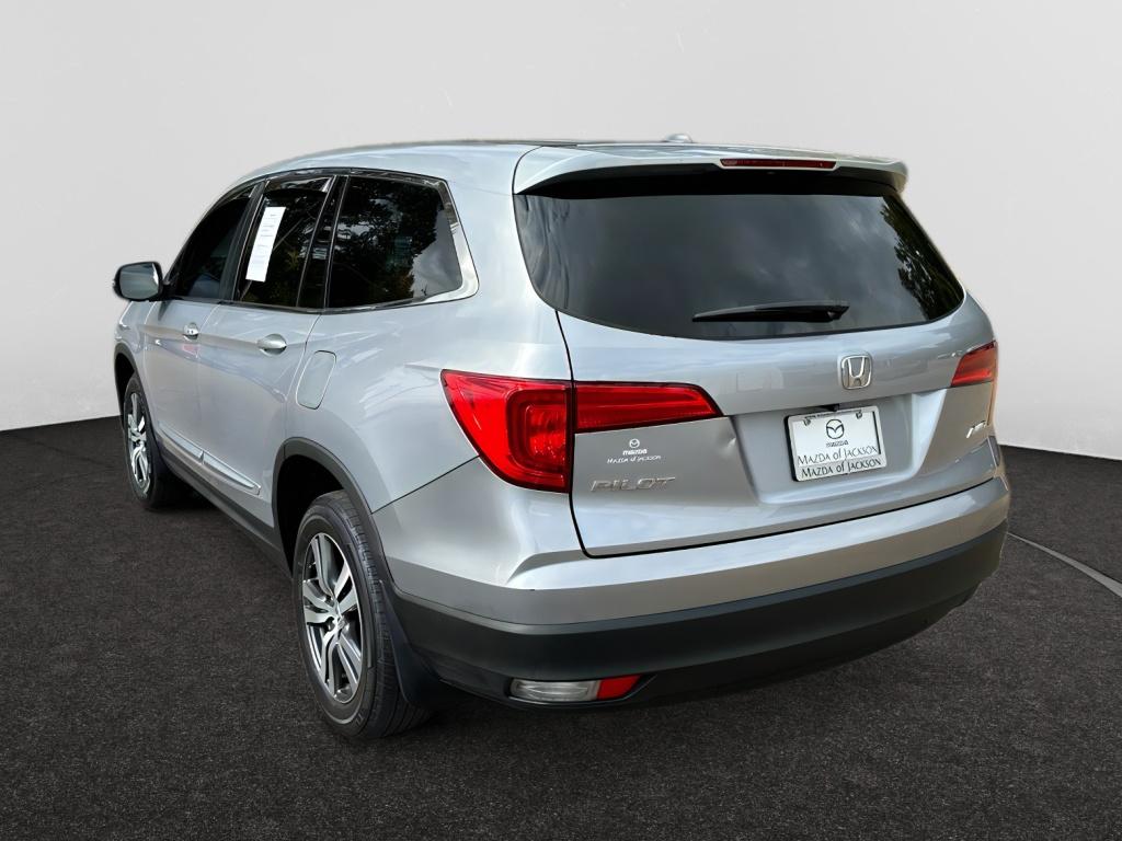 2018 Honda Pilot EX-L photo 3