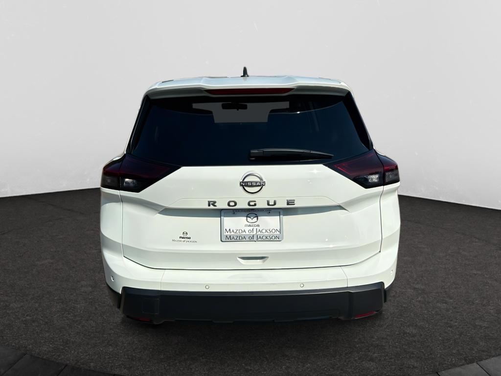 2024 Nissan Rogue S photo 2