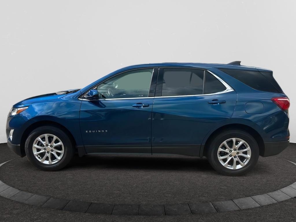 2020 Chevrolet Equinox LT photo 2