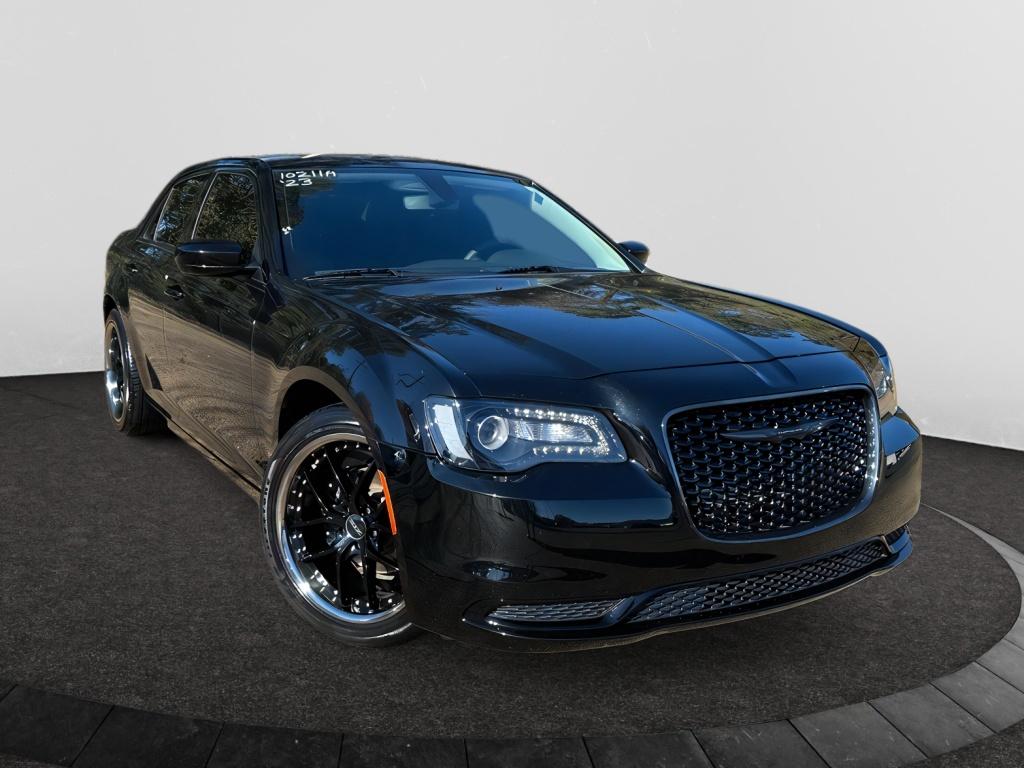 2023 Chrysler 300