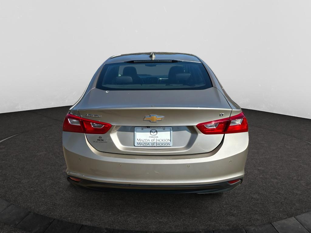 2024 Chevrolet Malibu 1LT photo 4