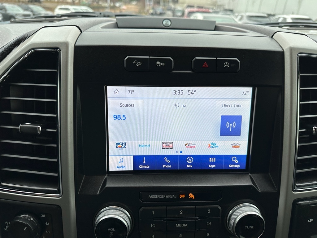 2019 Ford F-150 Lariat - Photo 13