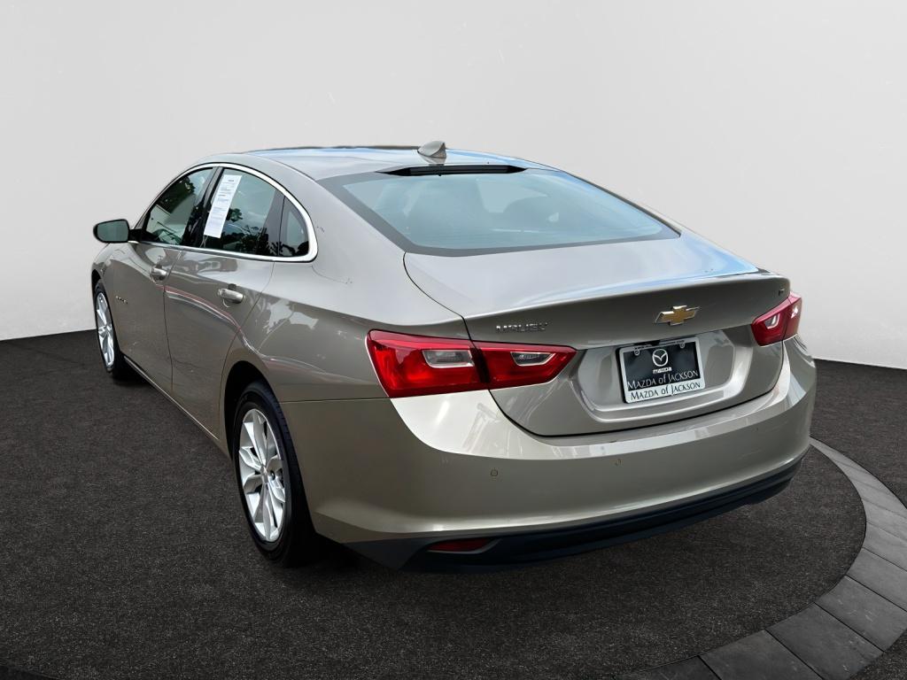 2025 Chevrolet Malibu 1LT photo 3