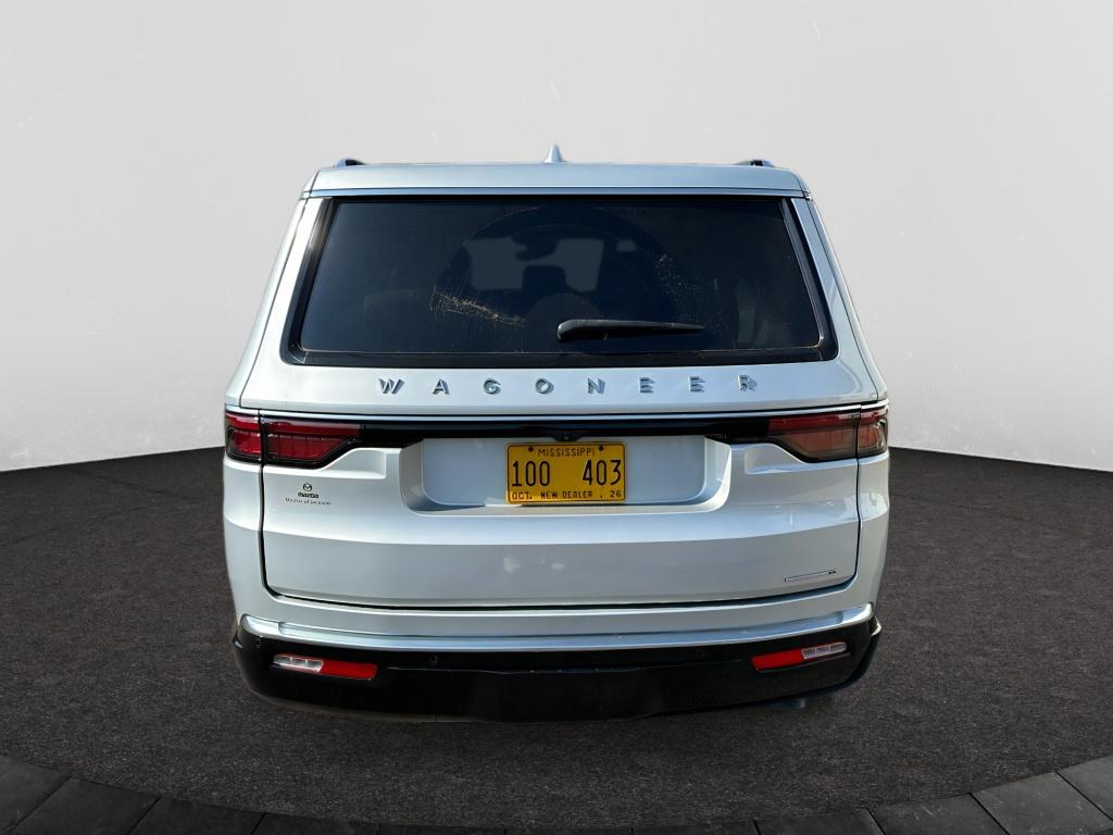 2022 Jeep Wagoneer Series II photo 3