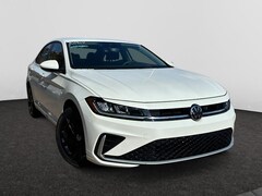 2025 Volkswagen Jetta 1.5T SE Sedan