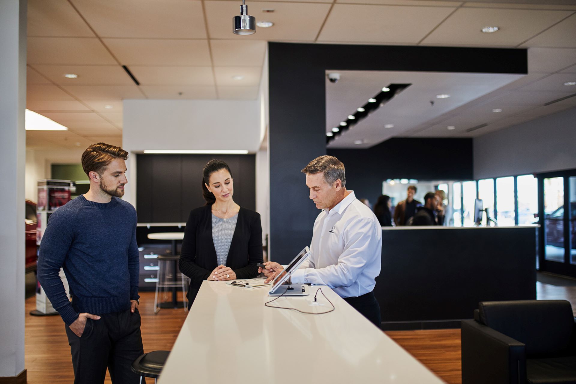 Mazda_Dealership_Customer_Counter_3-web.jpg