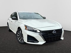 2024 Nissan Altima 2.5 SV Sedan